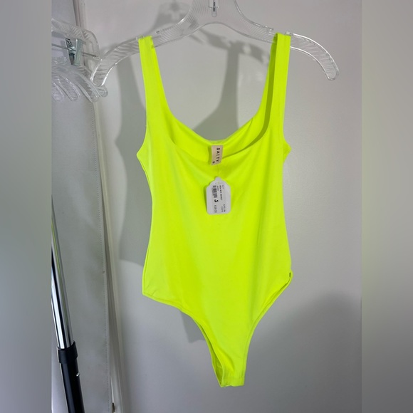 Neon Crew Neck Yellow Bodysuit - Picture 2 of 3
